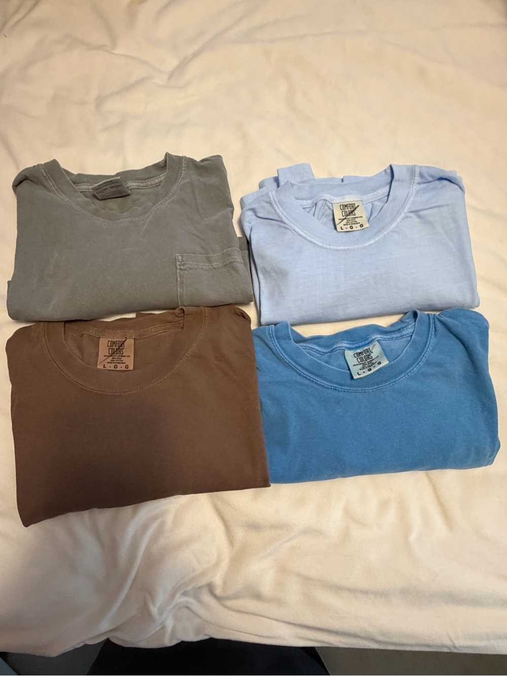 Comfort Colors Crew Neck T-Shirt - Light Blue, Blue, Brown, Gray Lot of 4.